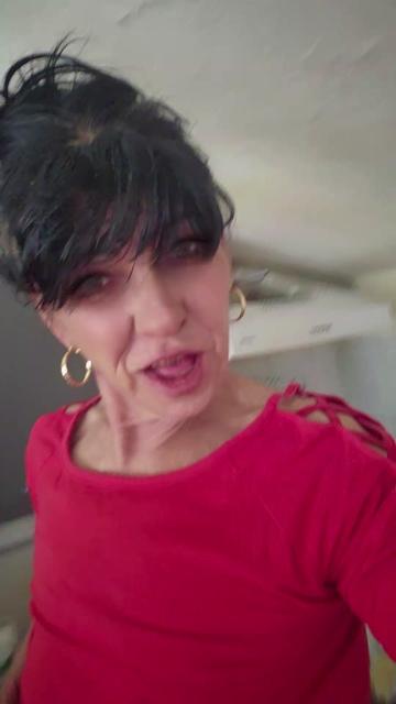 @Valy Victorita 51