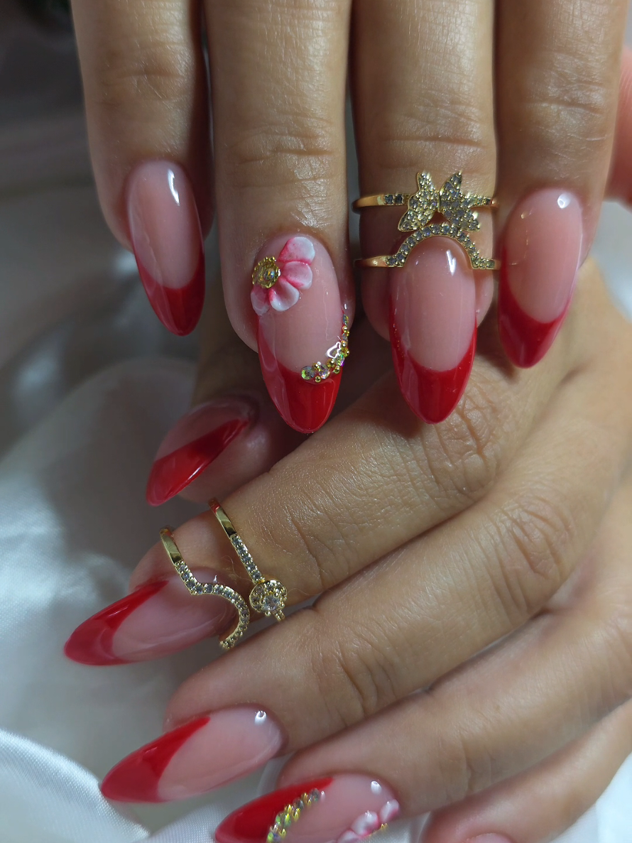 @Elizabeth_nails