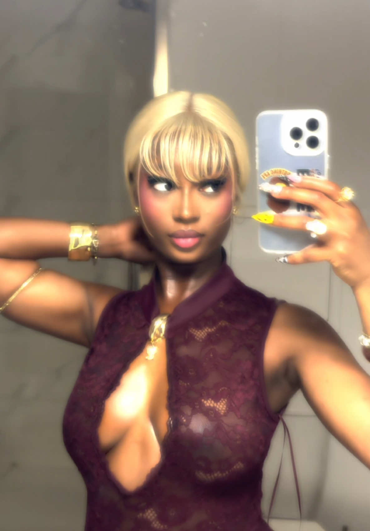 @PA | Fashion Stylist