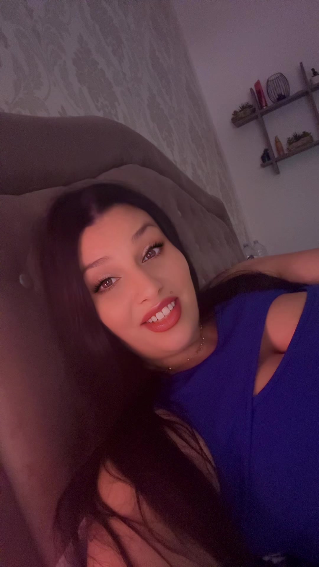 @Anirc_Anele38