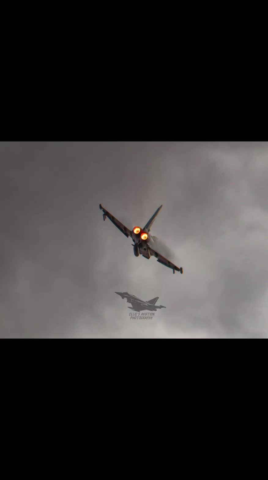 @ElliesArts&Aviation