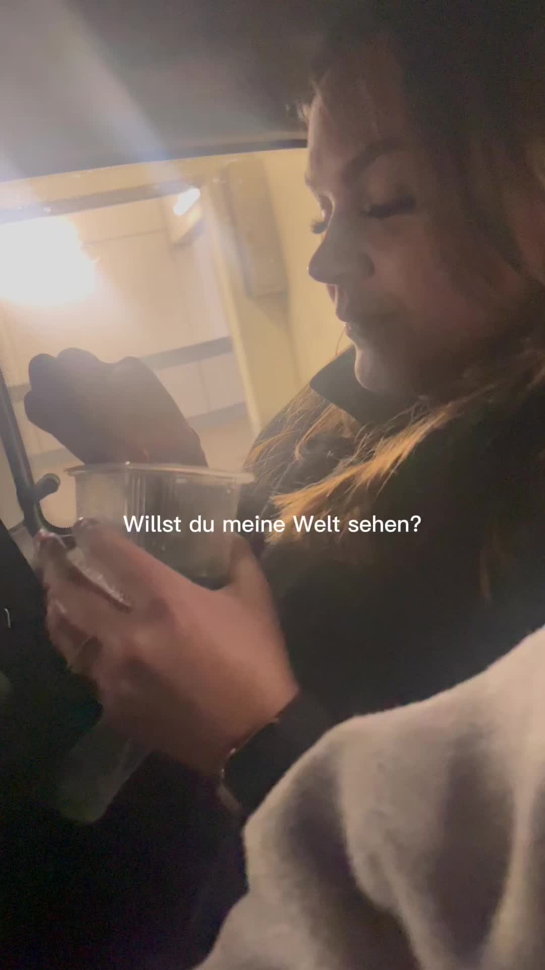 @Janine Becker