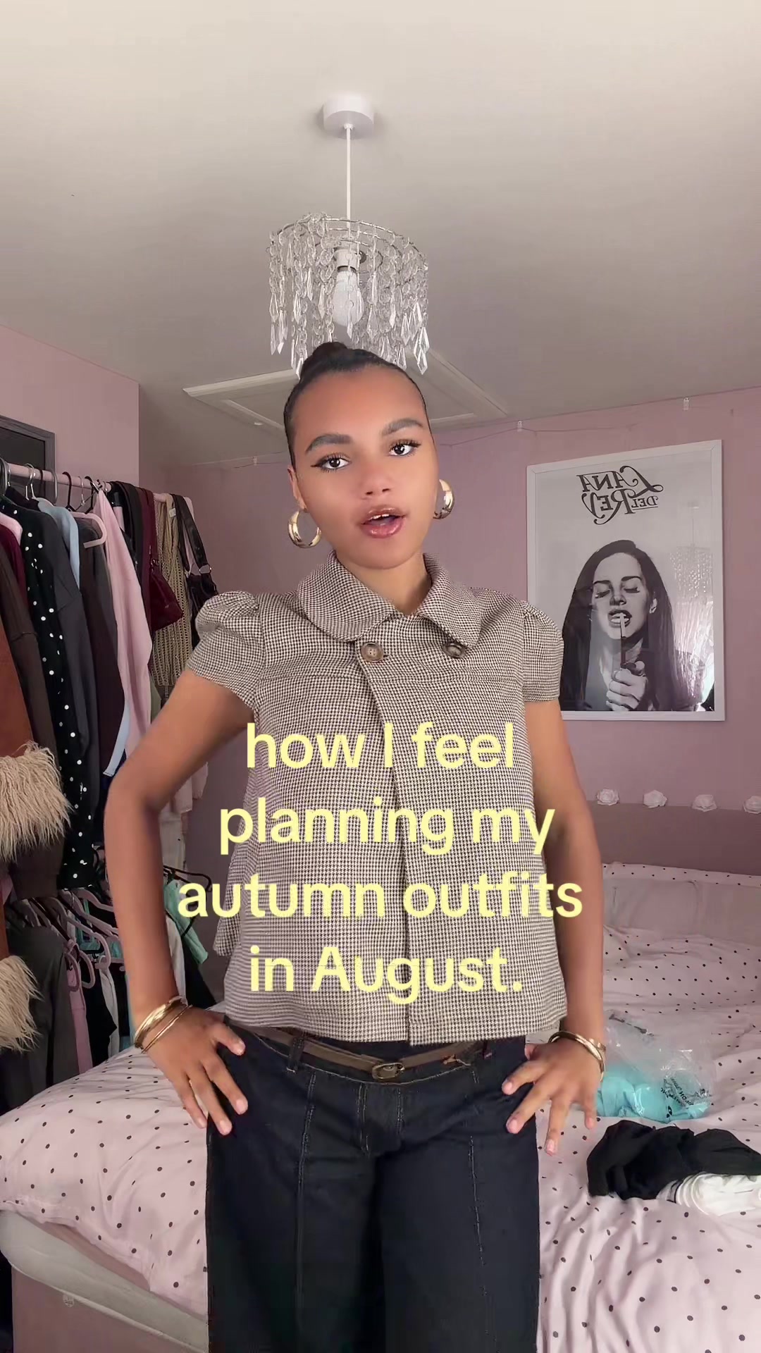 @𝐂𝐡𝐥𝐨🤍🎀