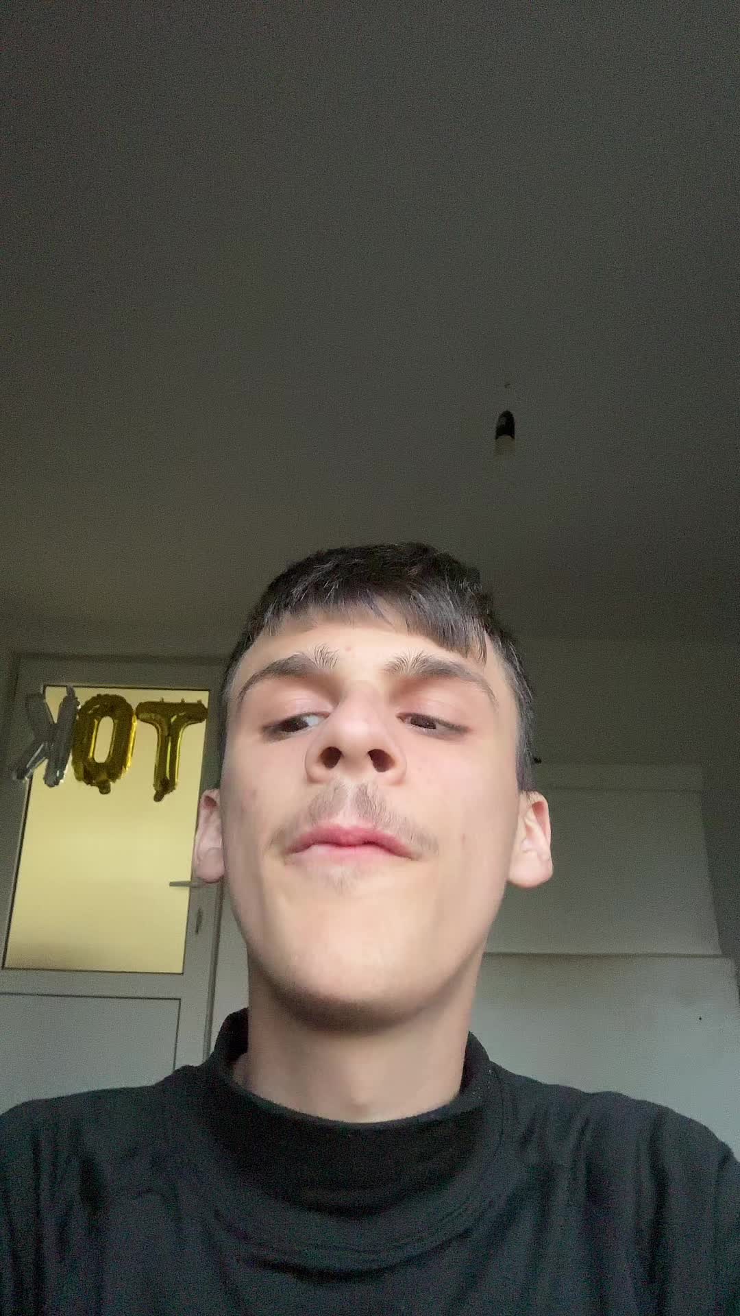 @Ilie care nu vede