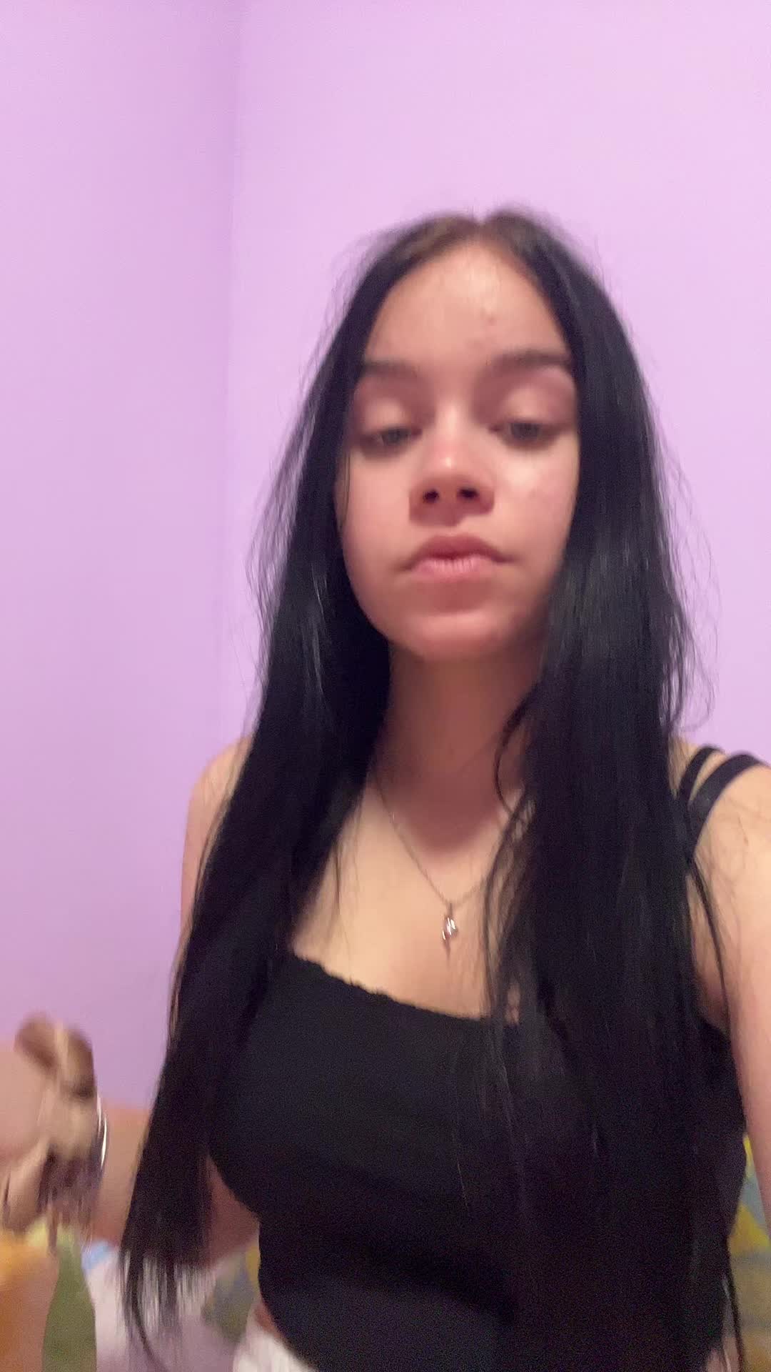 @Mimi5689