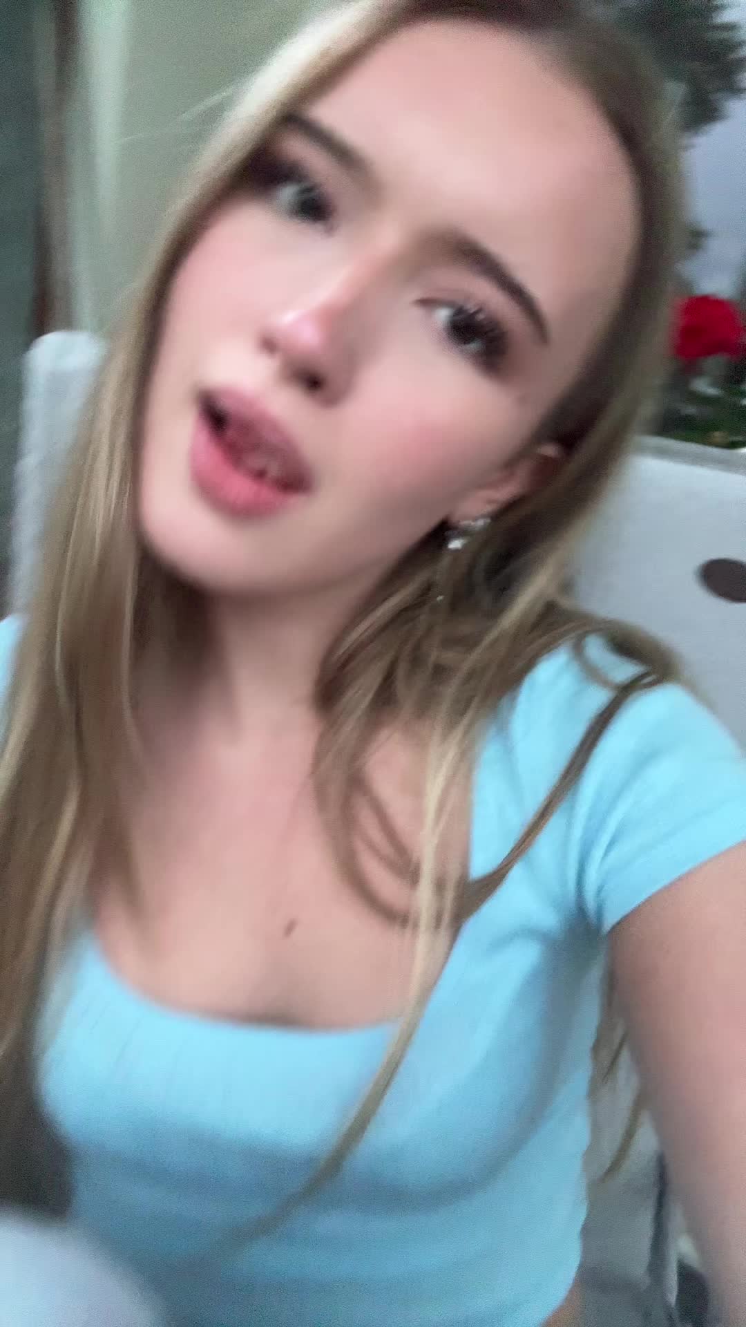 @Ella ♱