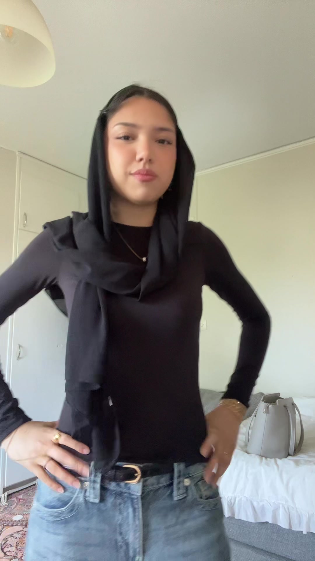 @TAYTAY