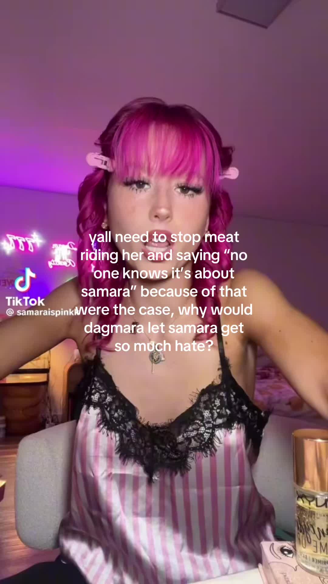 @👀