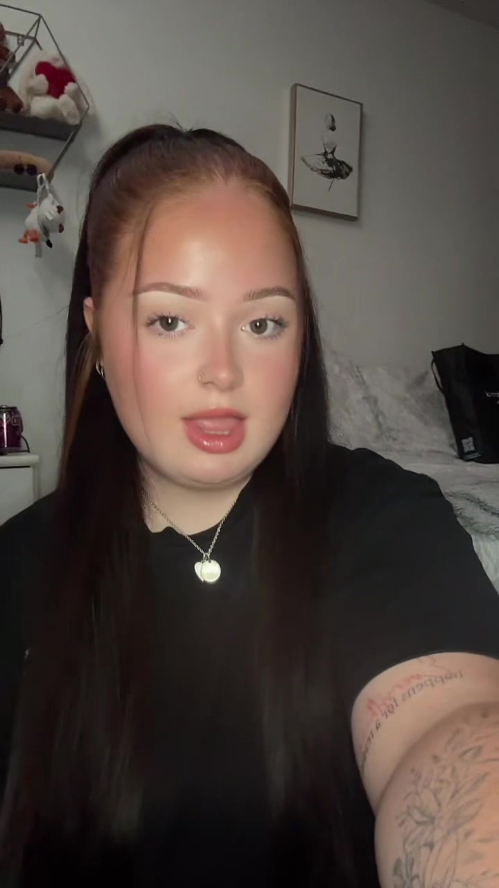 @Hayley