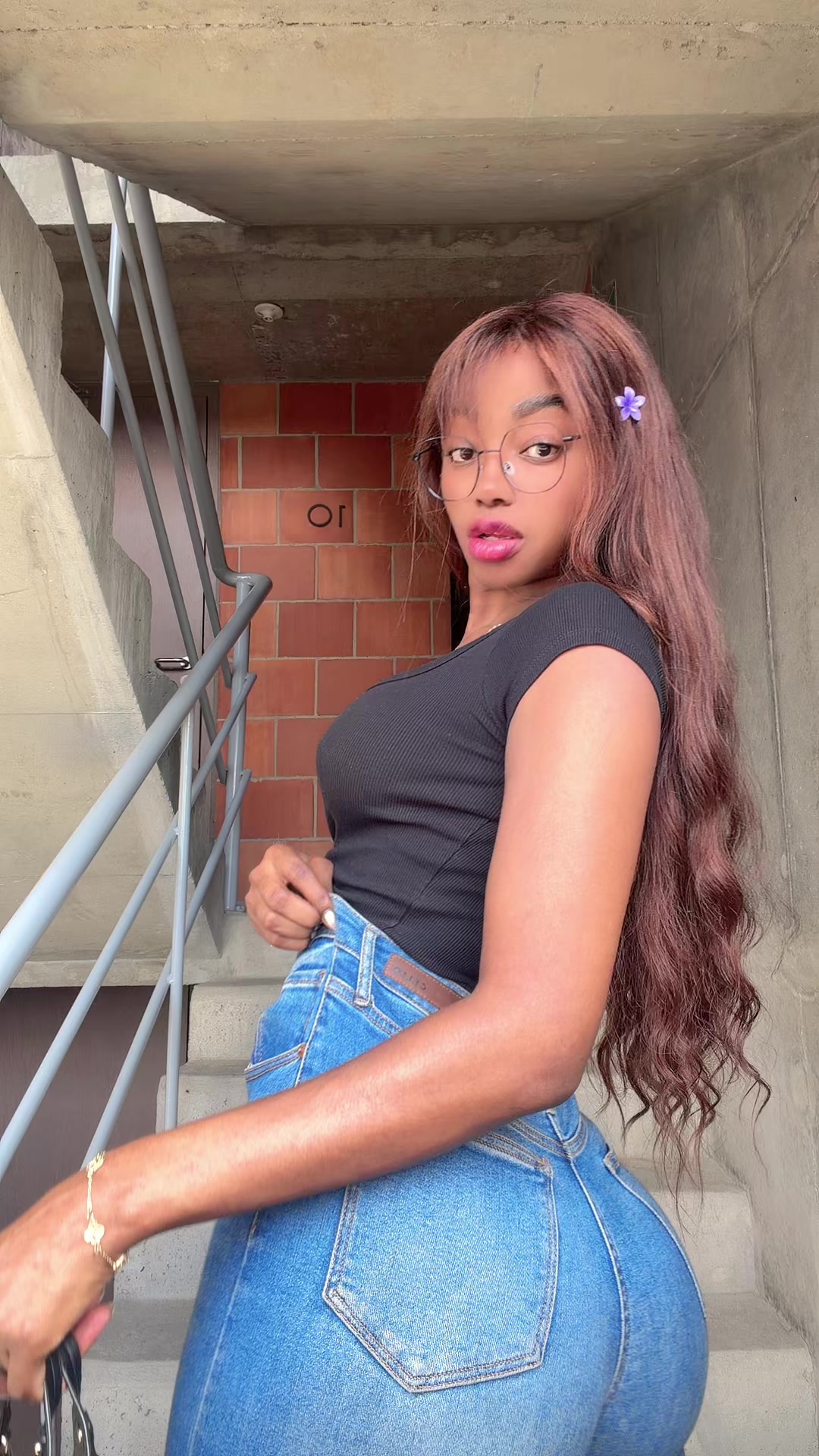 @Ebonypreciousss