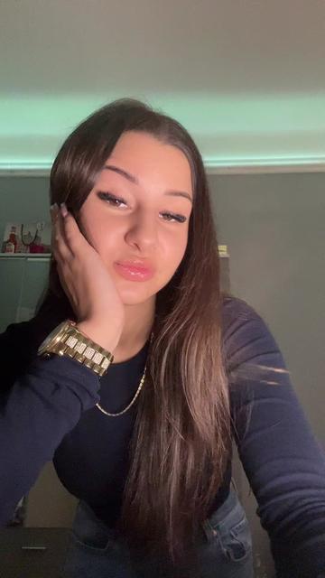 @Szimii🤍