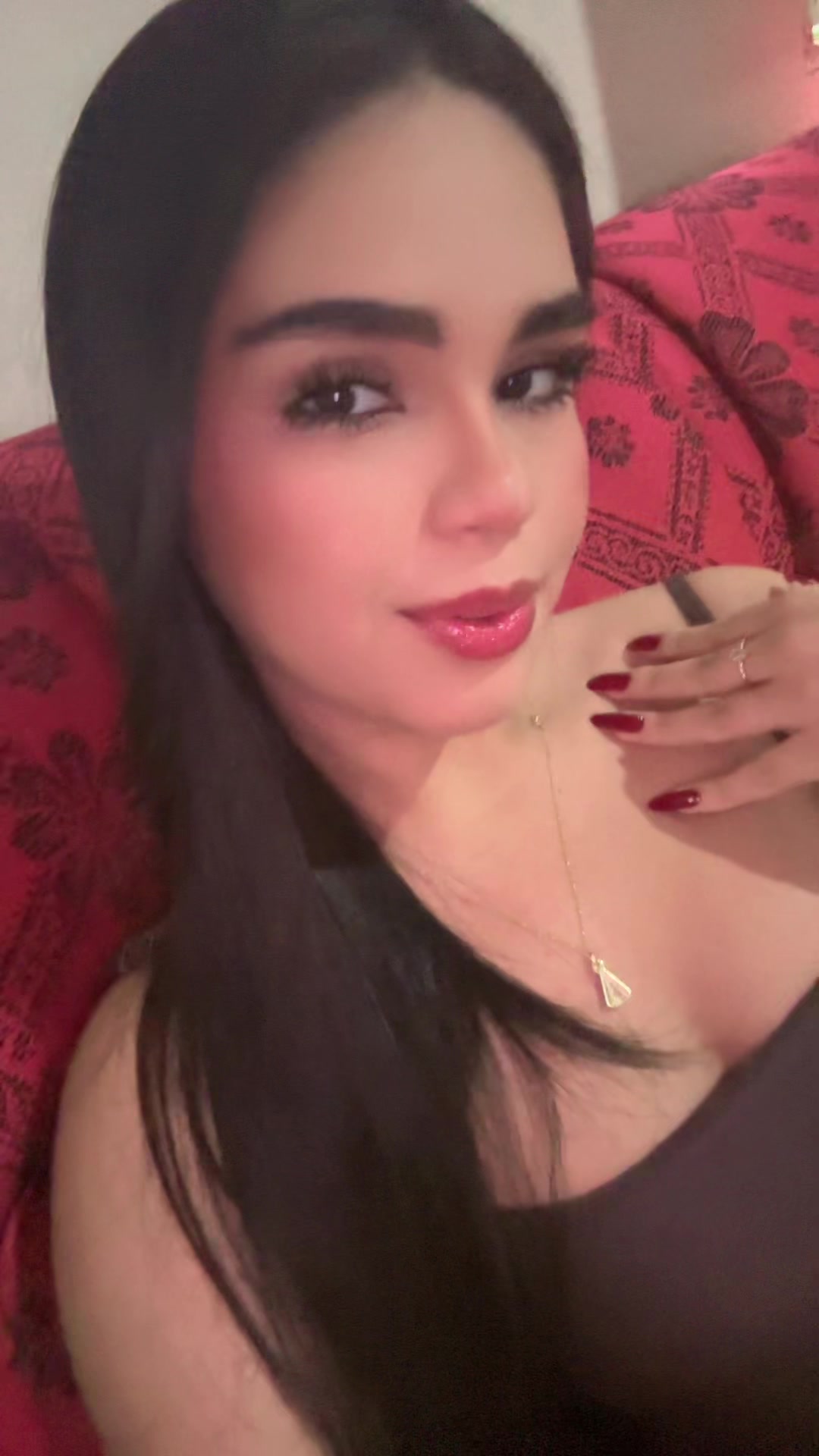@Lília