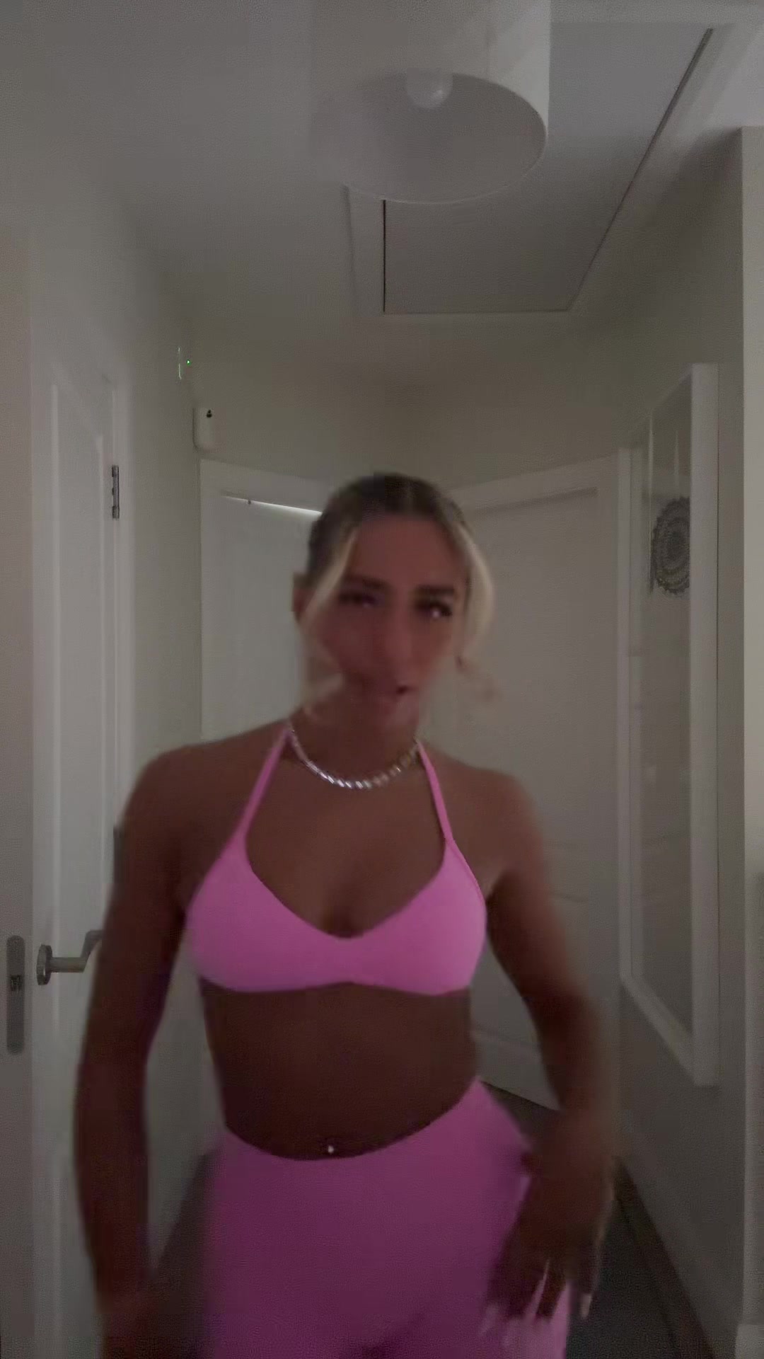 @𝑬.𝑳