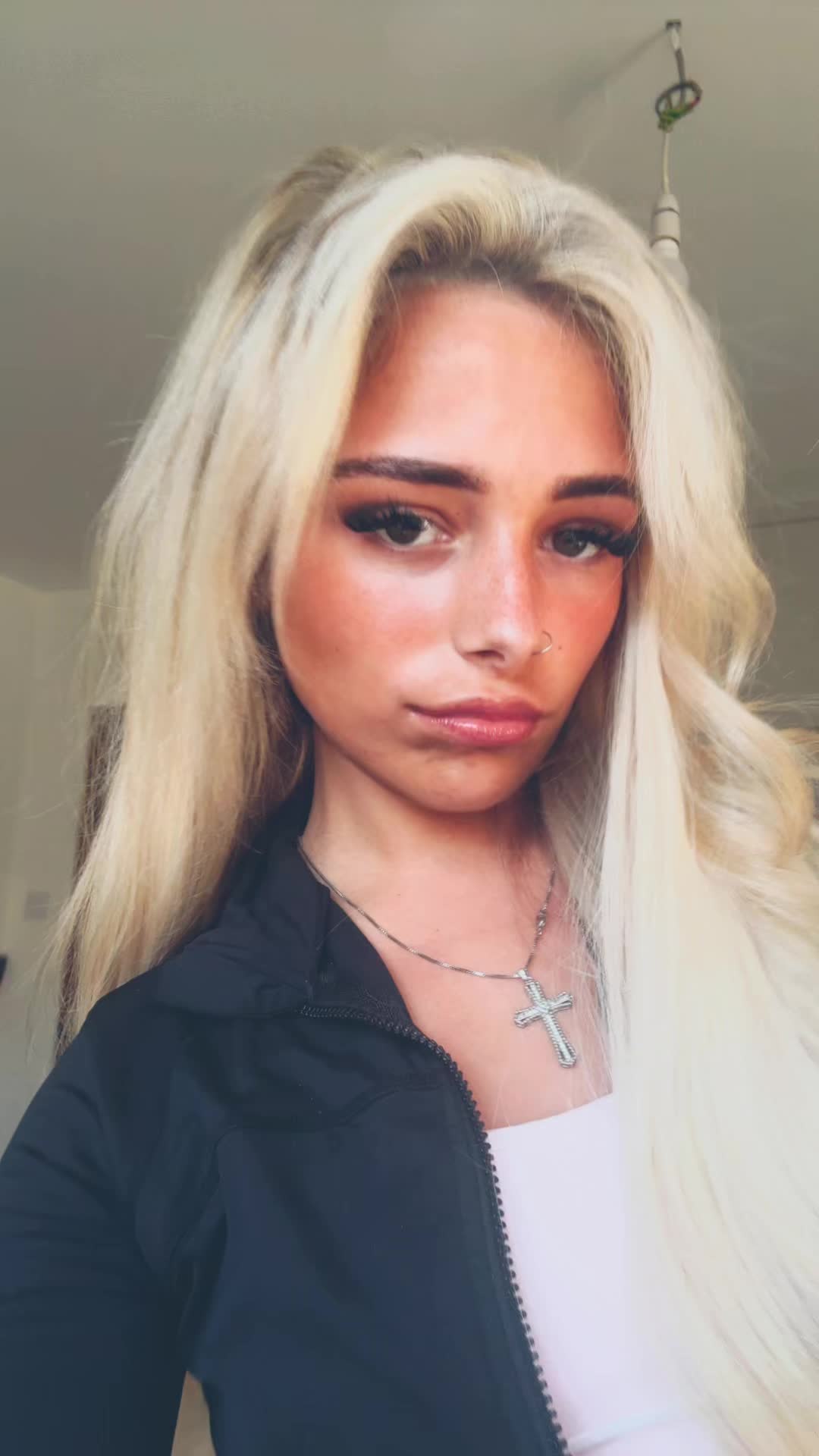 @🤍