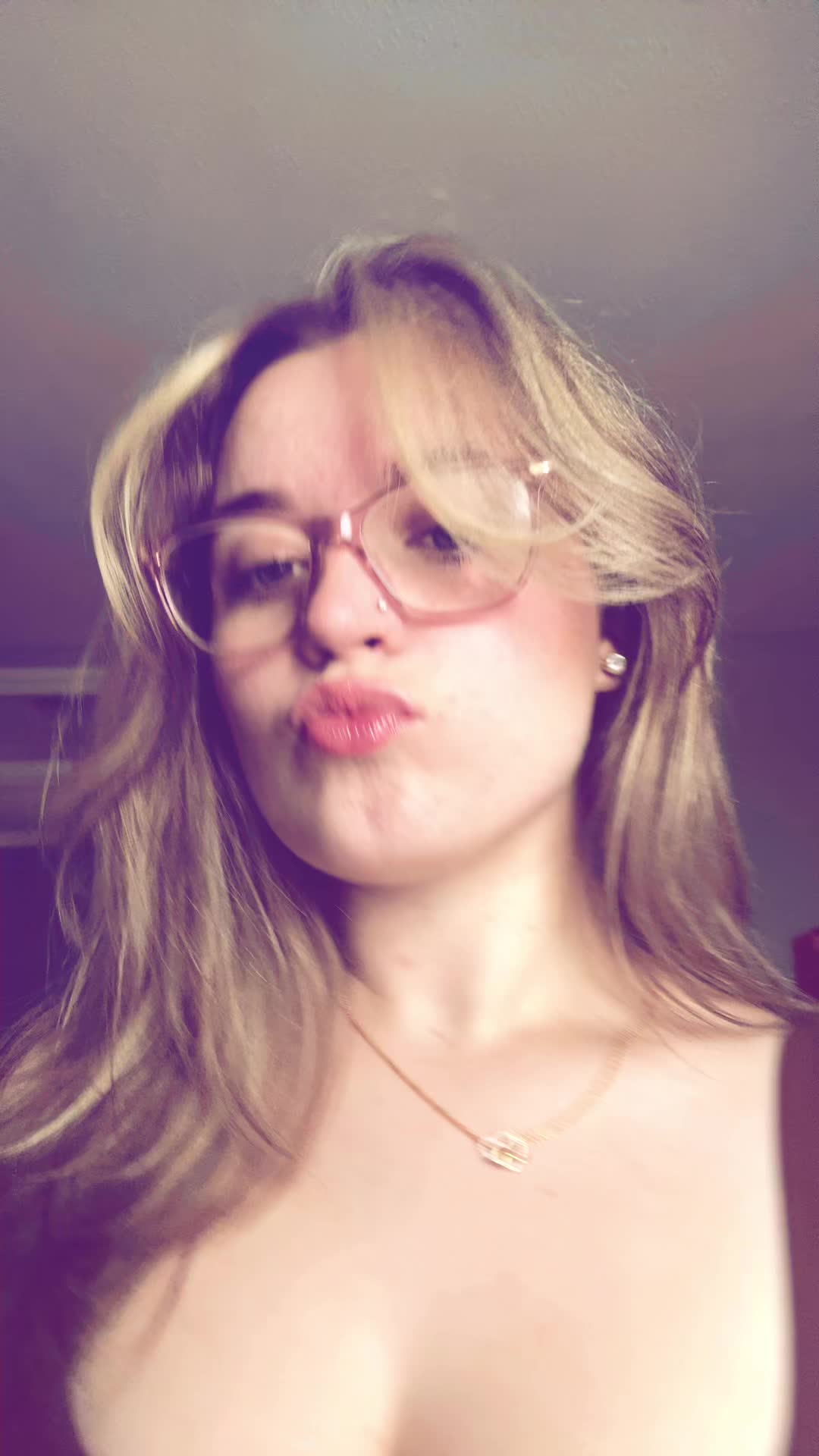 @izzy.xoxo