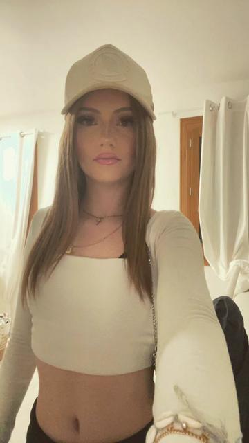 @𝘊𝘰𝘭𝘪𝘯𝘦