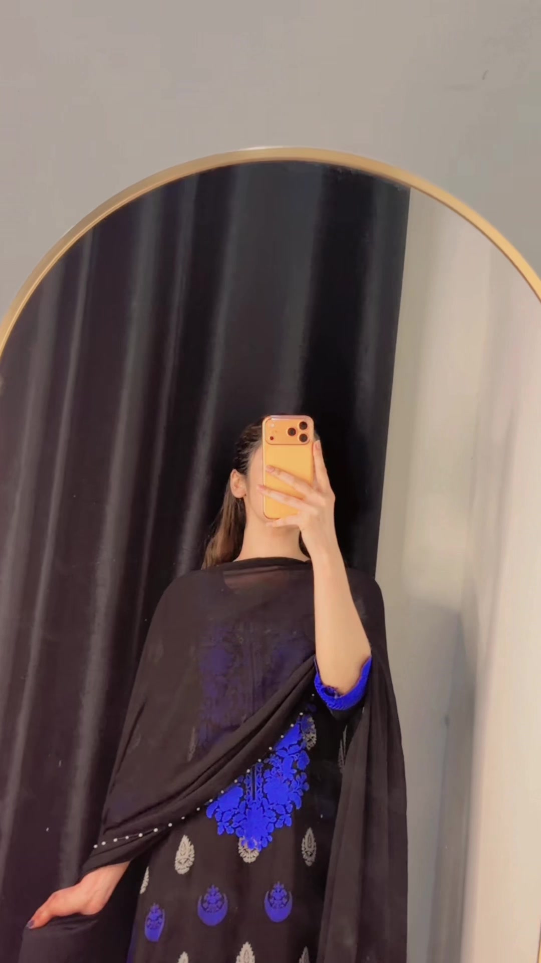 @🧚♀️آیت🧚♀️