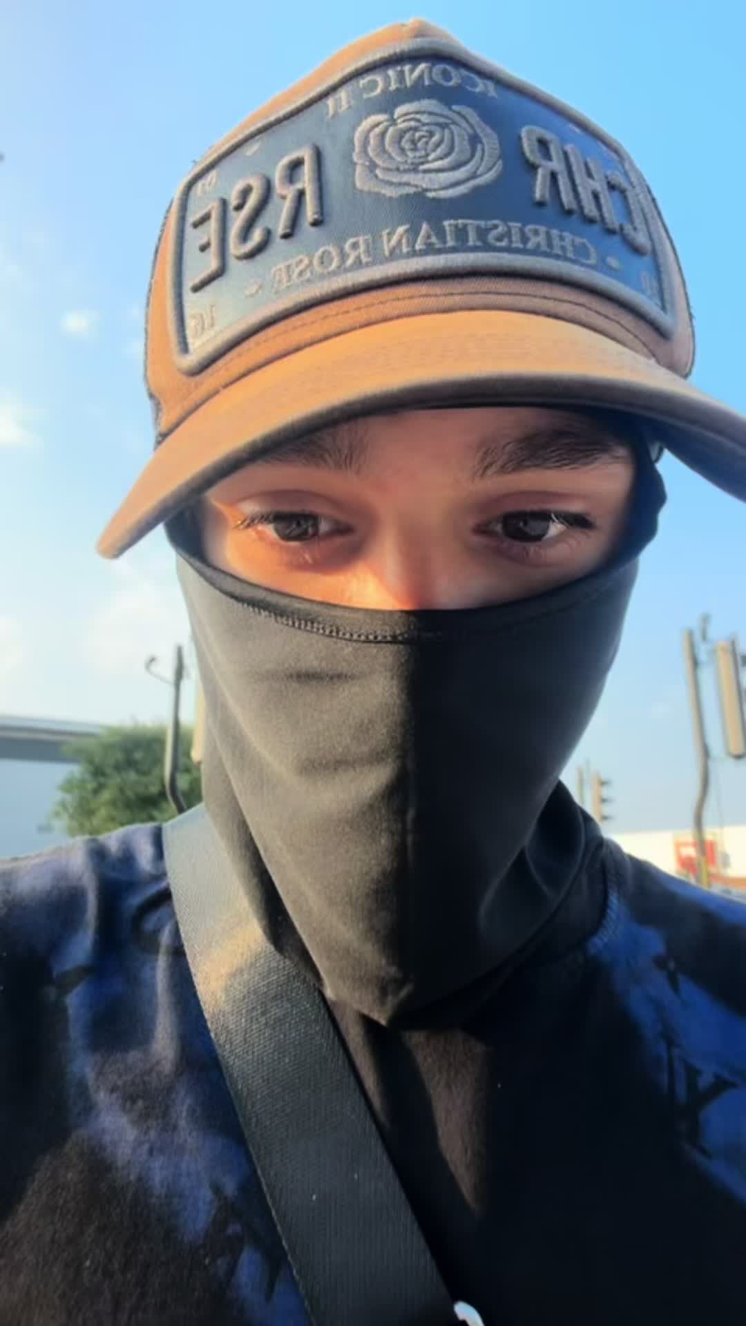 @£’HX🇦🇱