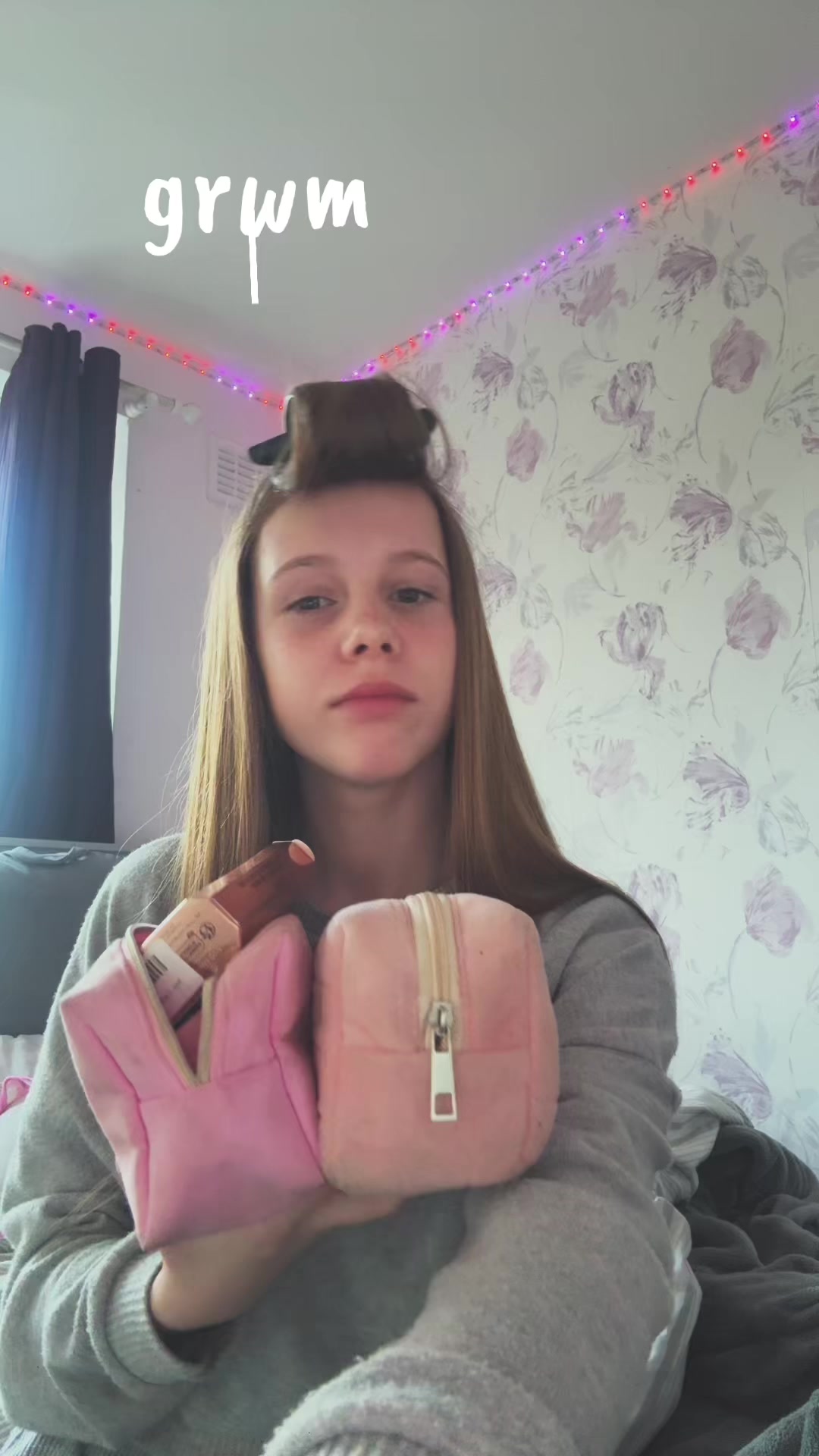 @𝐸𝓈𝓂𝑒🍸