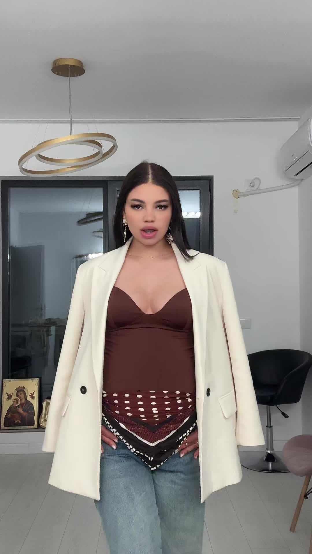 @Cristina Bogaciu