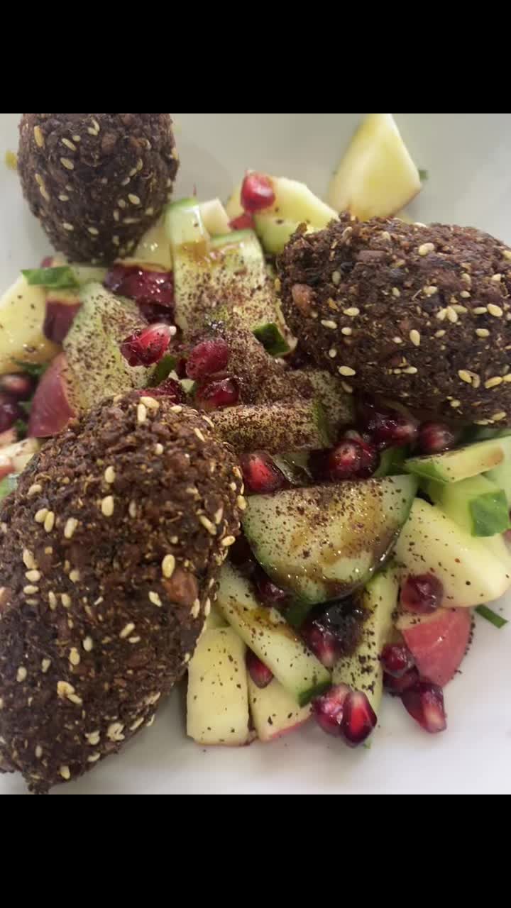 @RumanaAzed