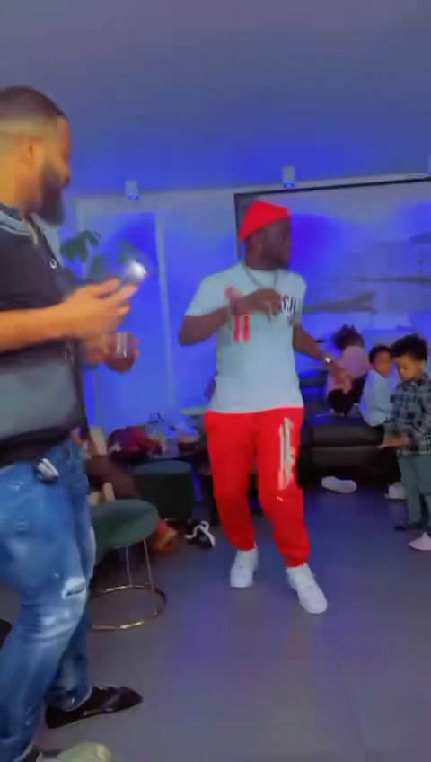 @SKP CITÉ K BOY