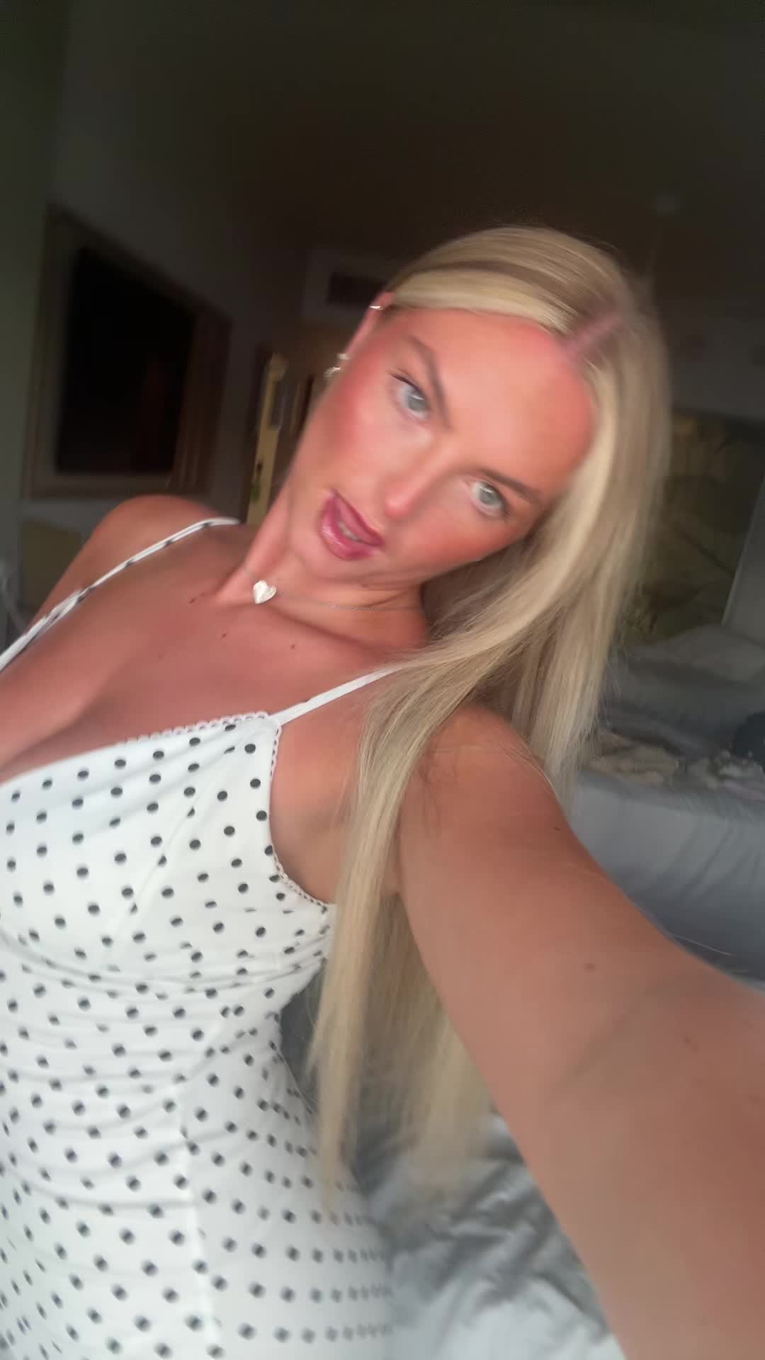 @chloe<3