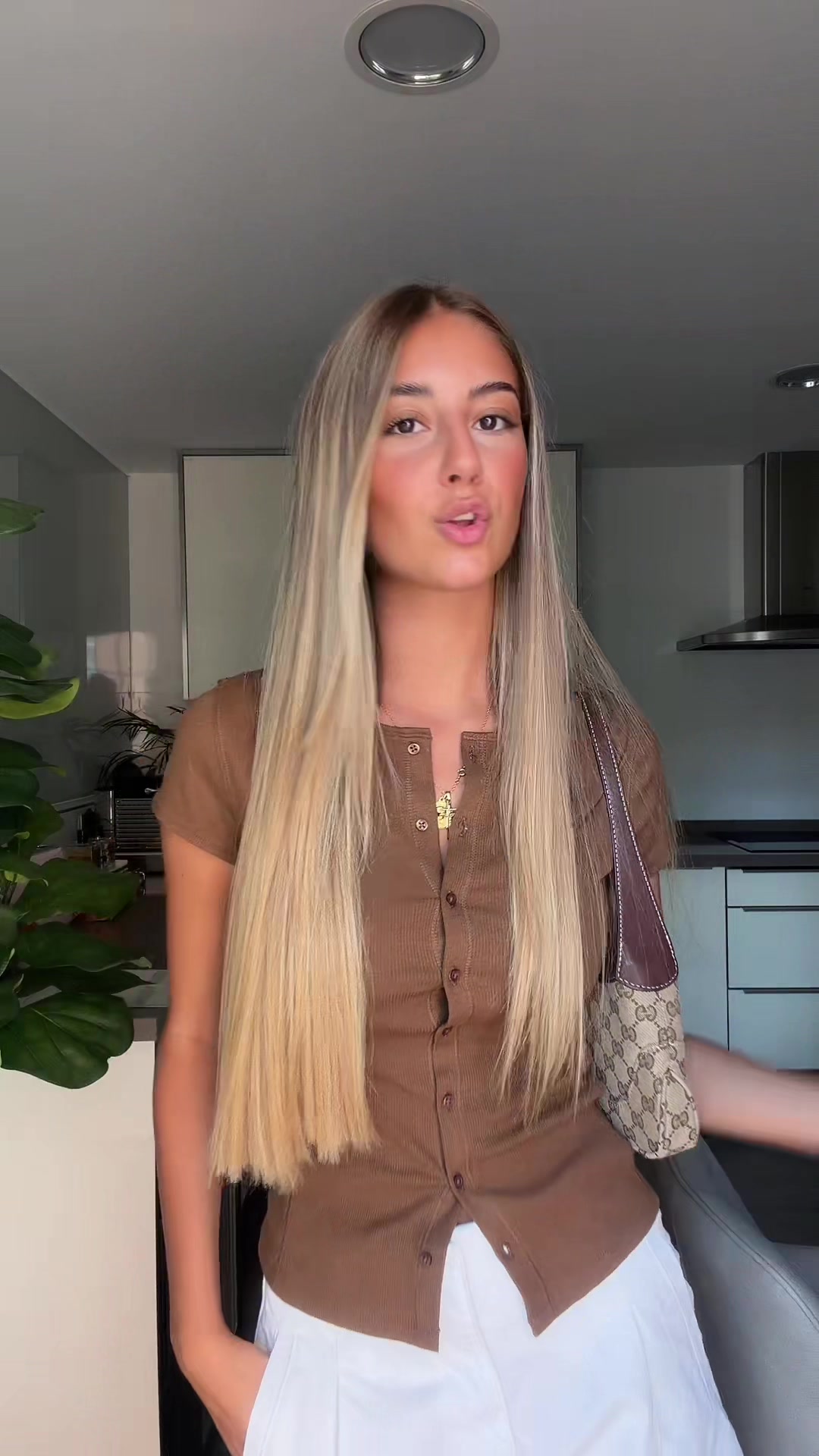 @Isa