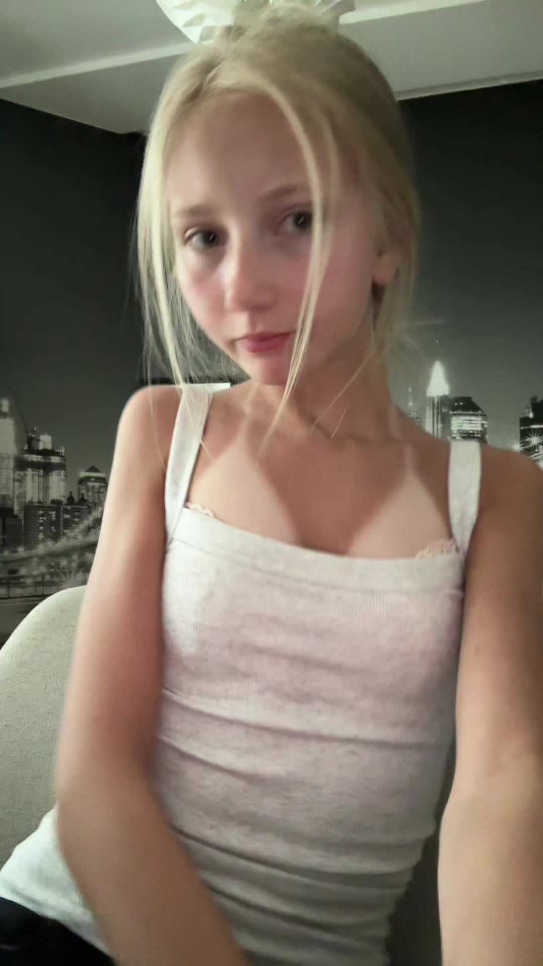 @S🦄