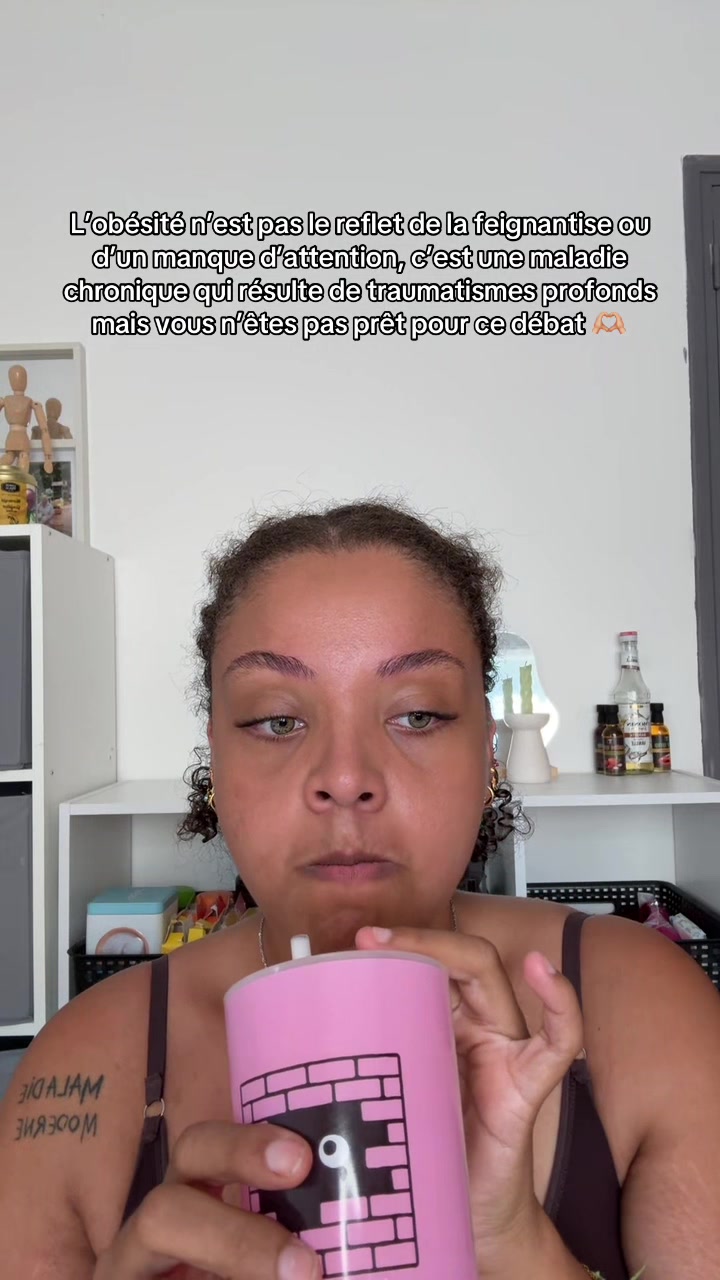 @Mel 🥥✨