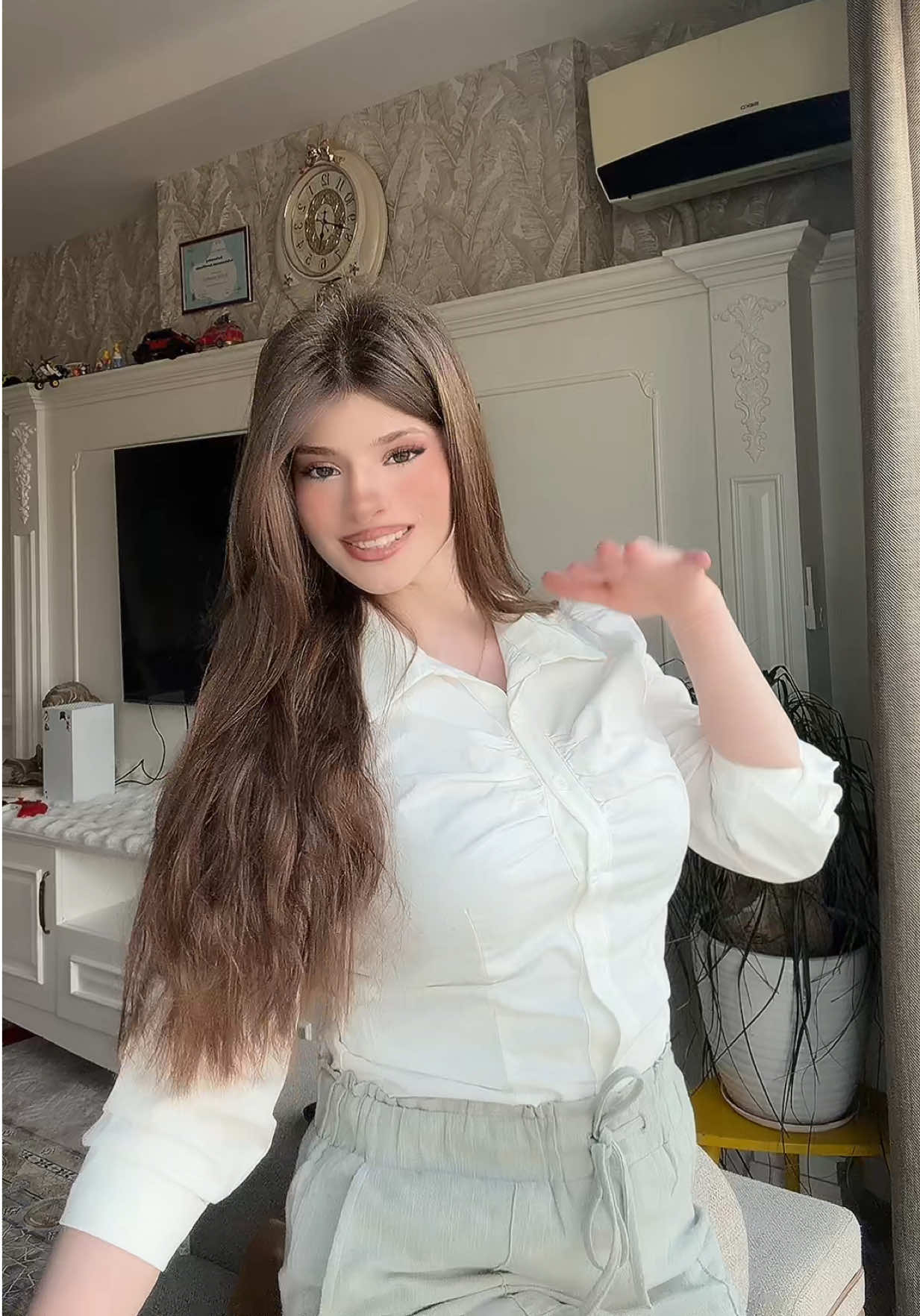 @Sarah Nova
