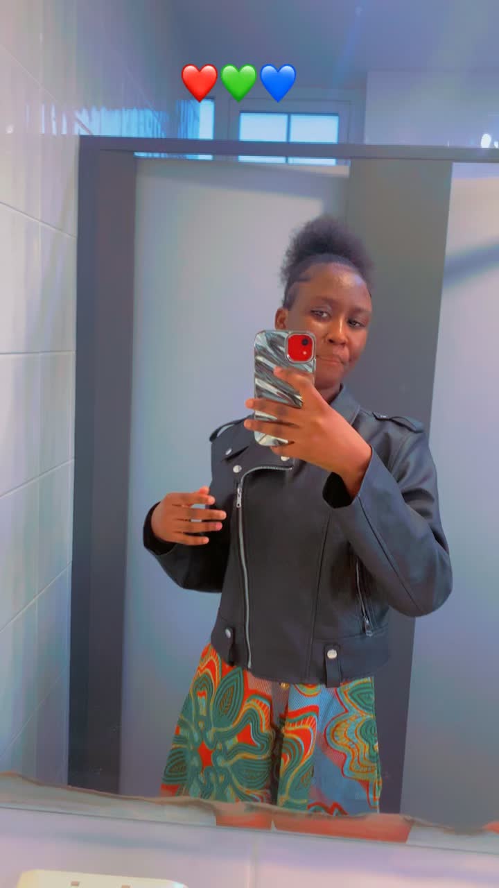 @Akosua 🦋