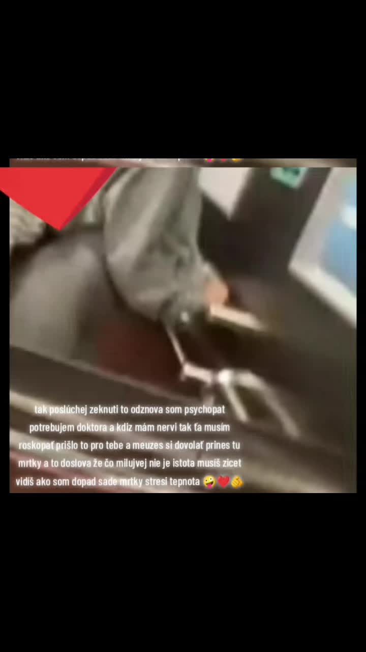 @Mœmeño Ñepoviēm