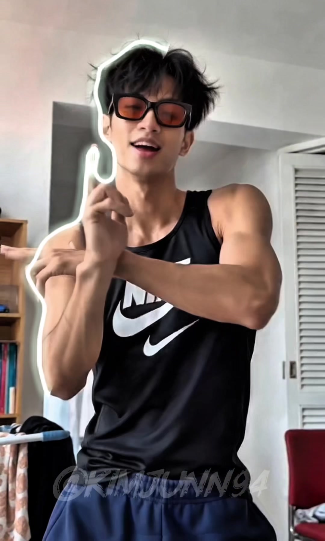 @Trin Kim (김신기)