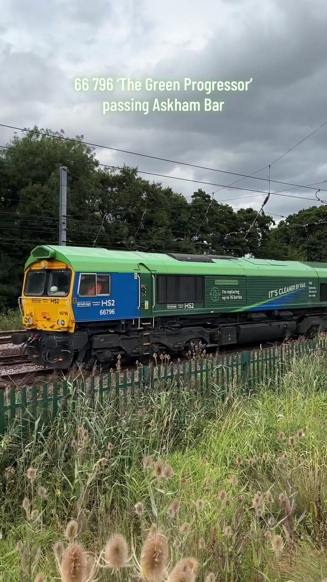 @The Duo of Train Lovers