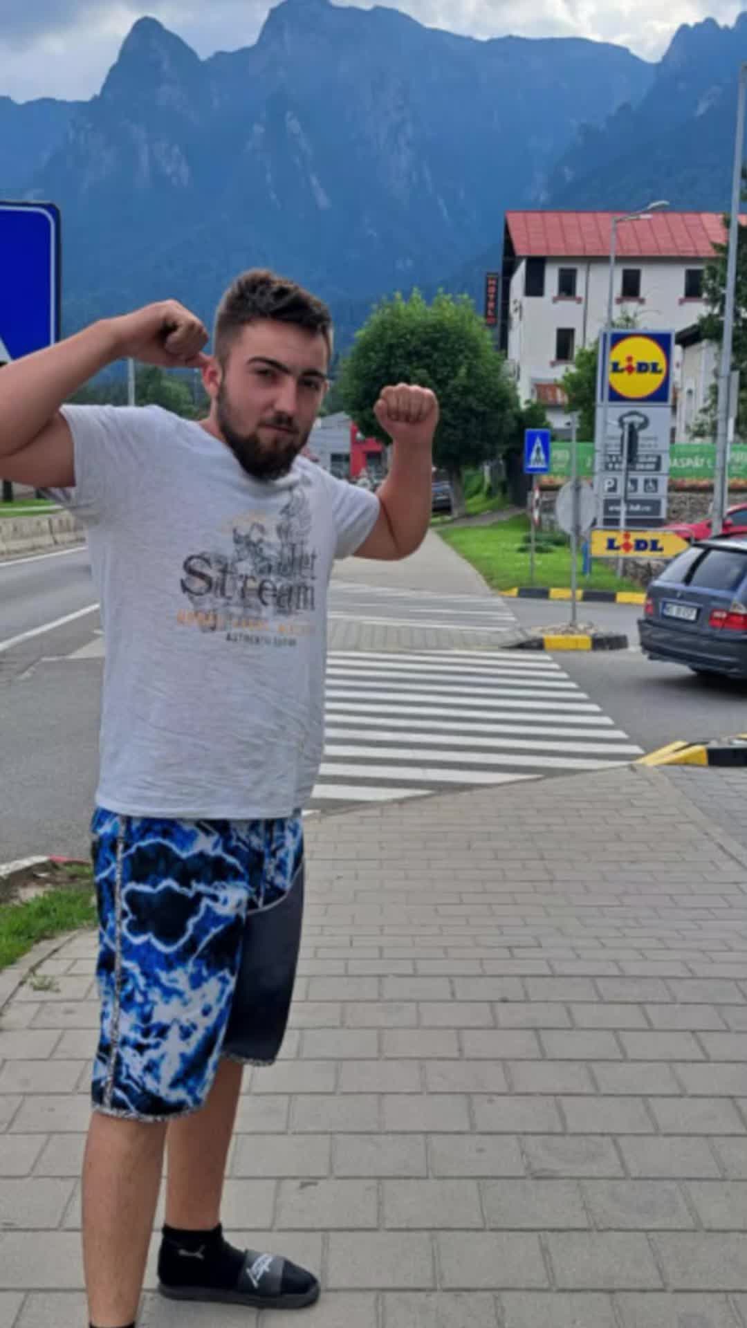 @Bițuu