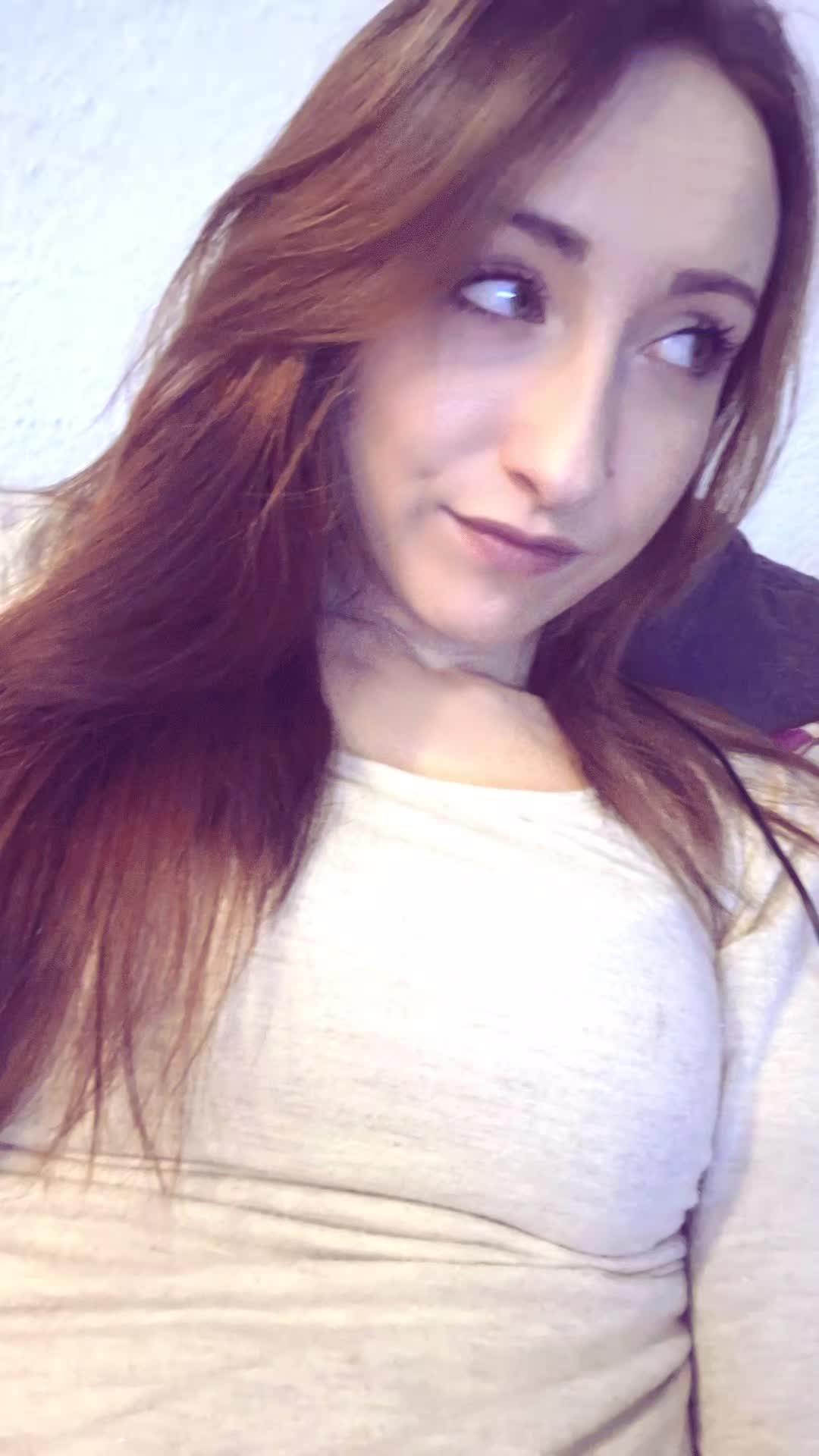 @Nena ♡
