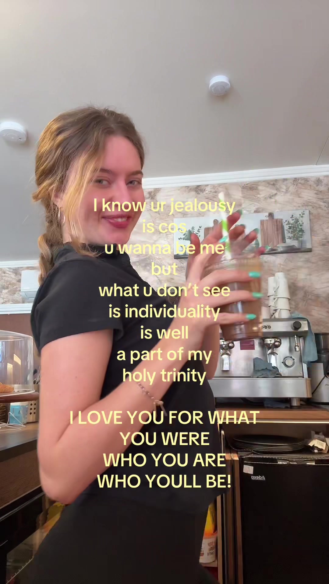 @Catherine Knowles ⋆。°✩