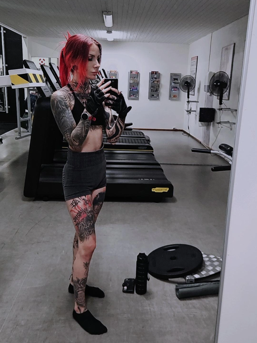 @ViDE0LAND