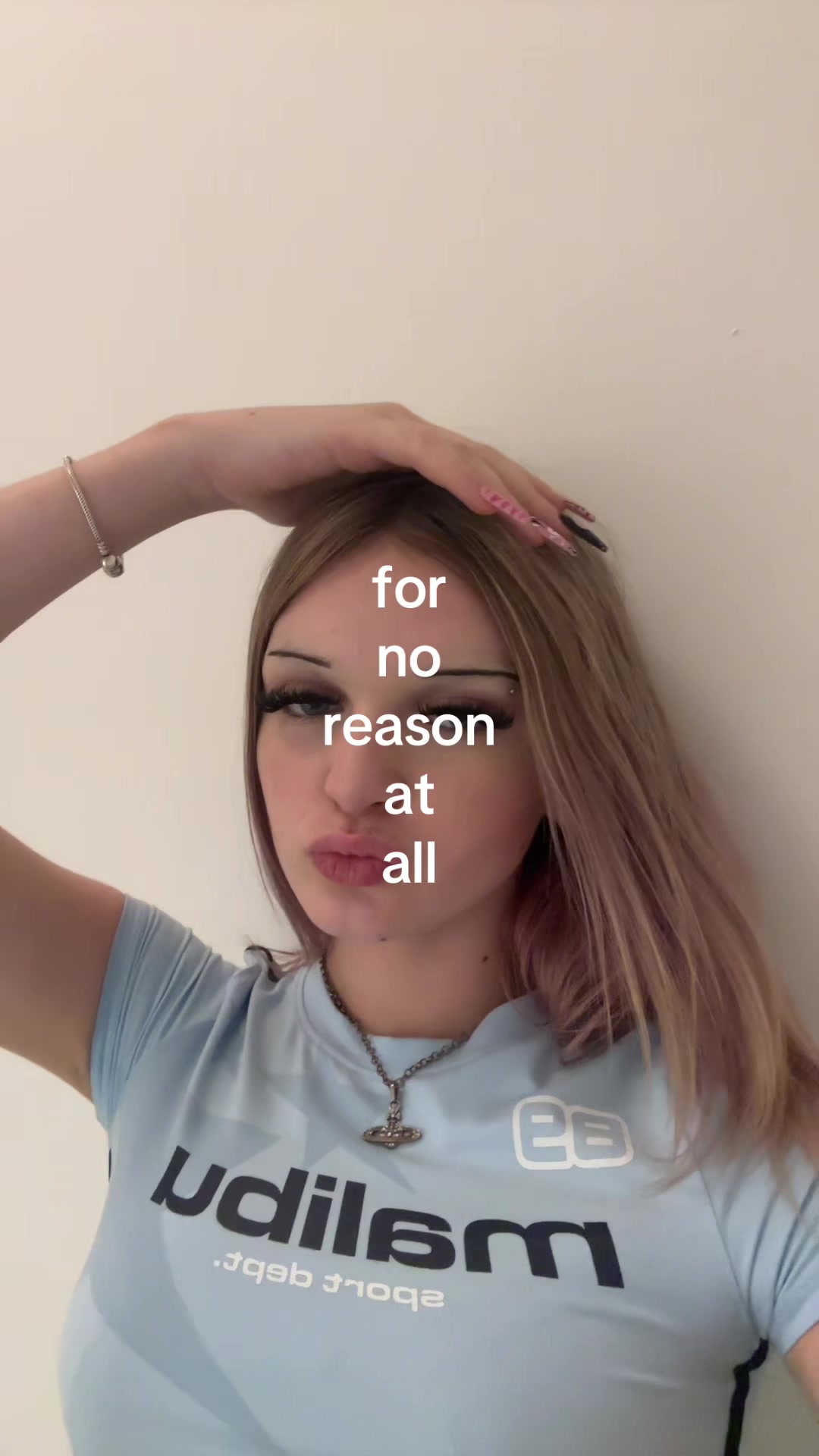 @🖤