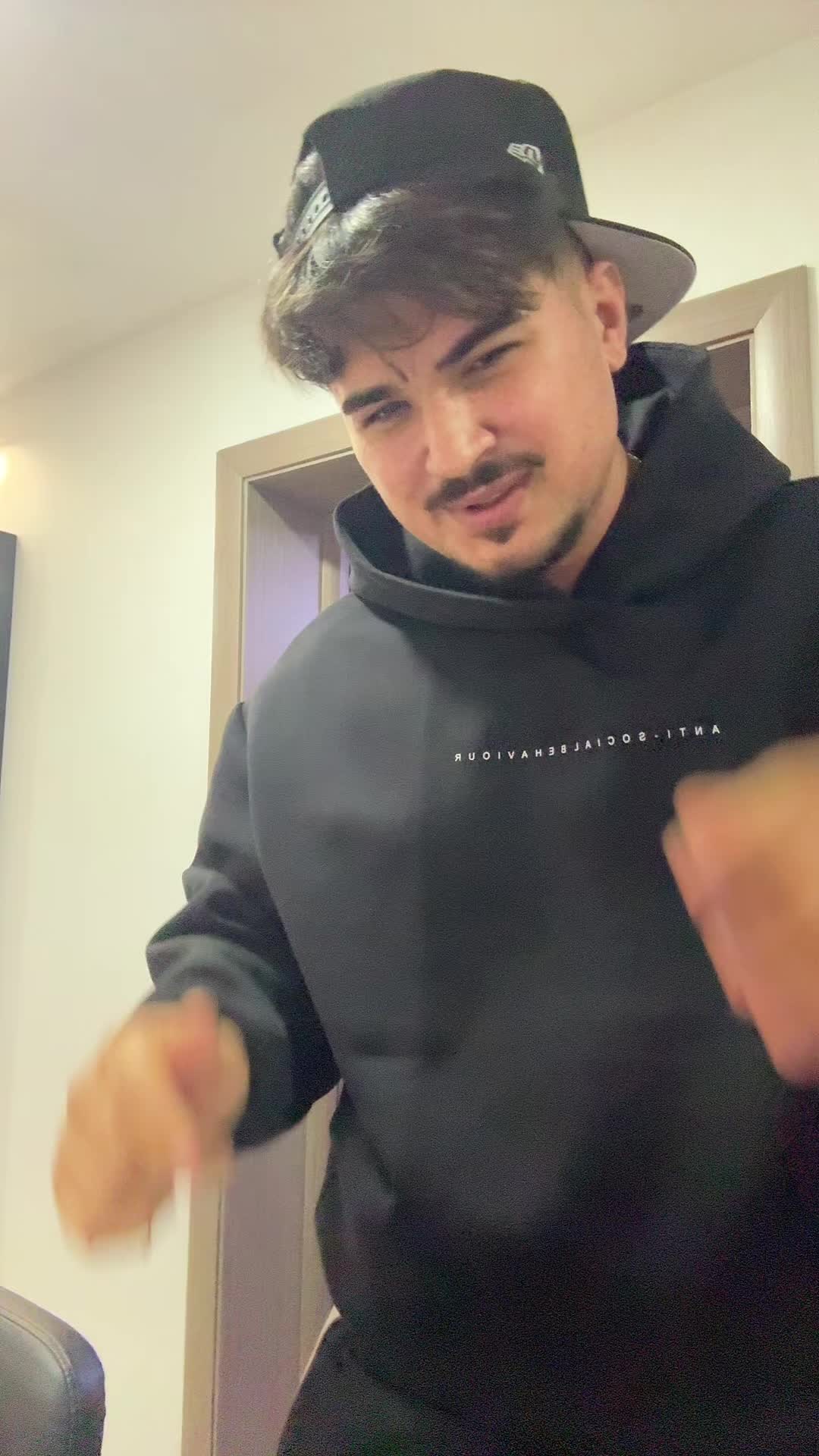 @DeVeDeu 🎲💥
