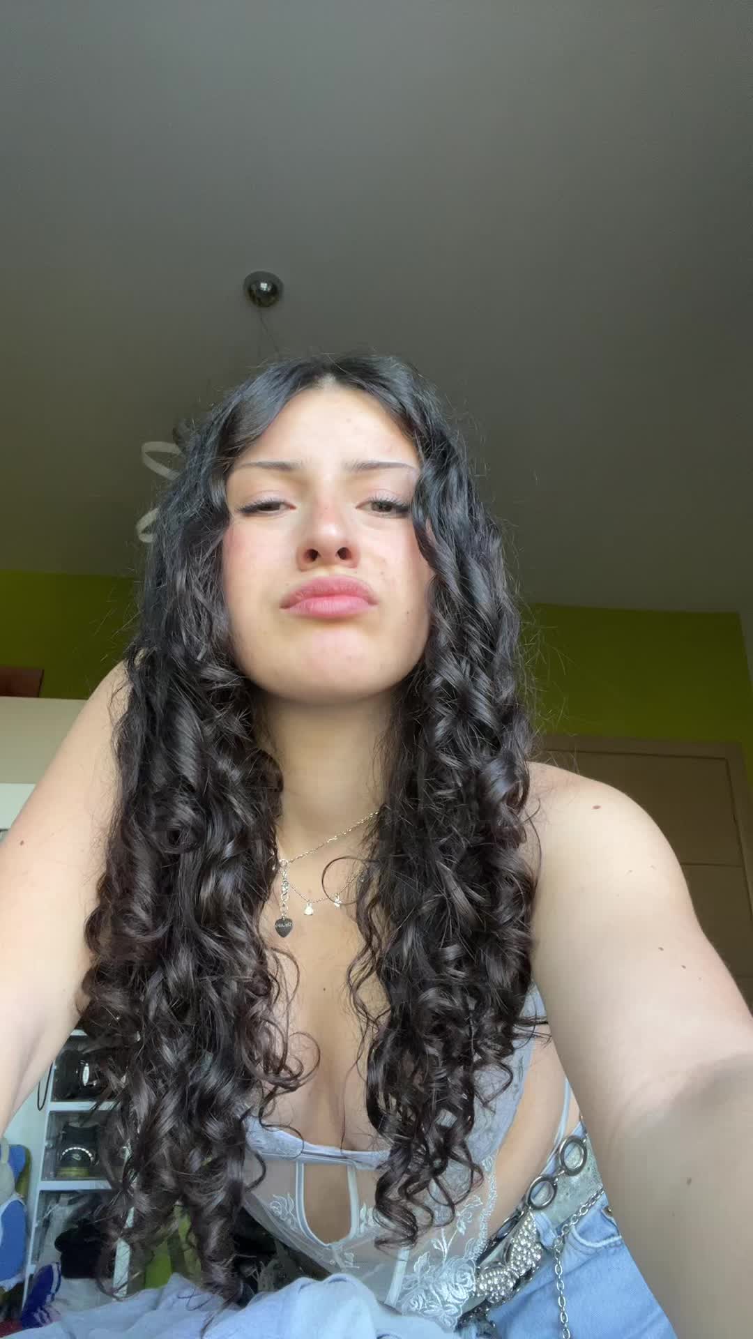 @manuela🪰