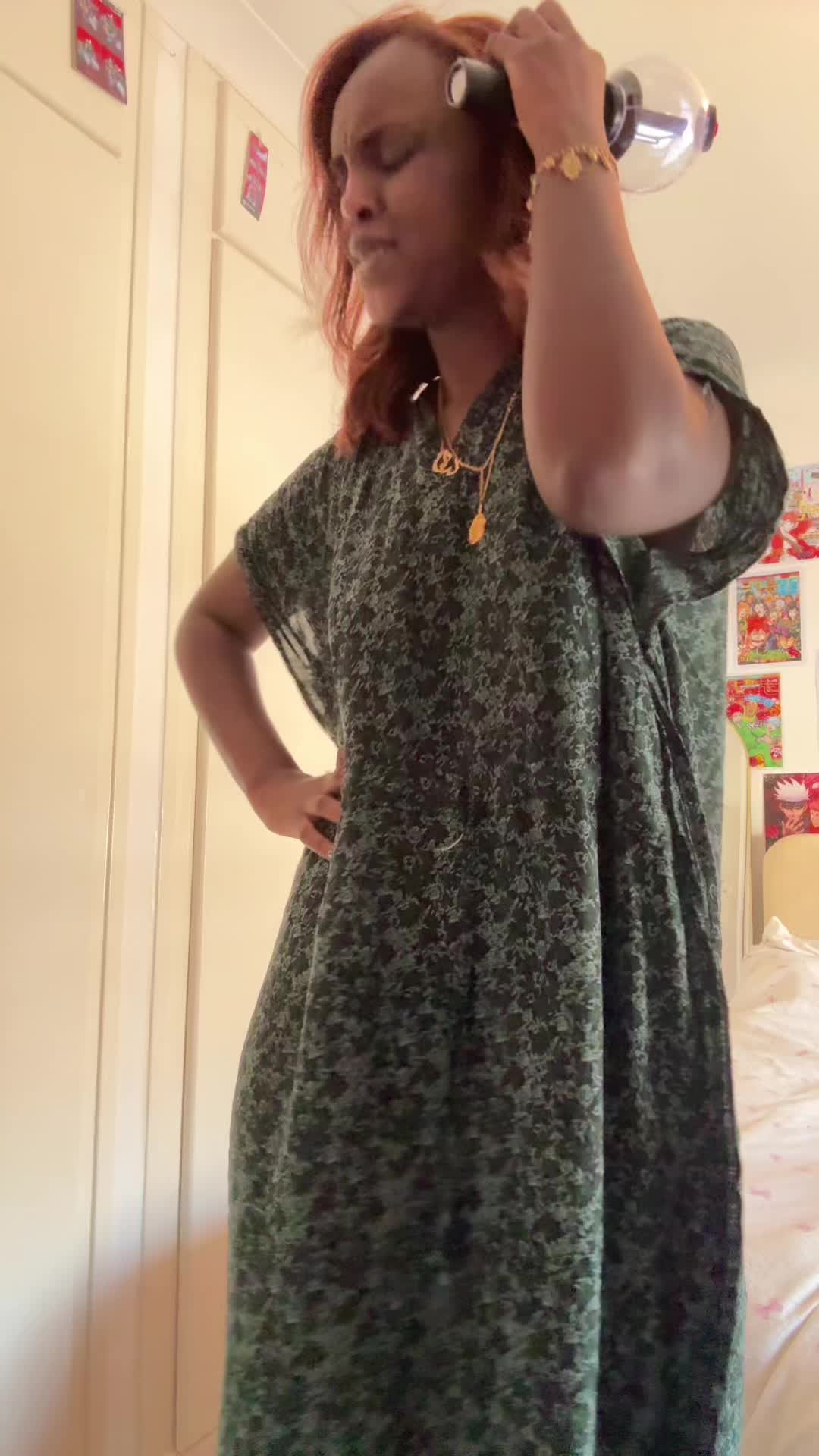 @╰(*&acute;︶`*)╯⁷