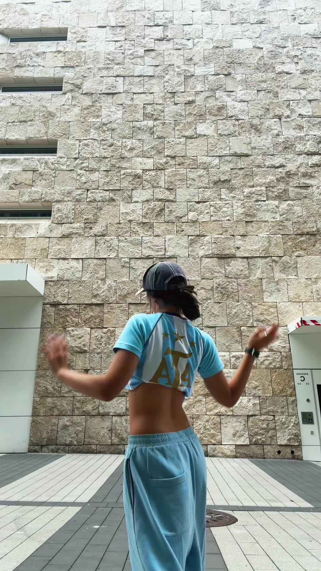@ari