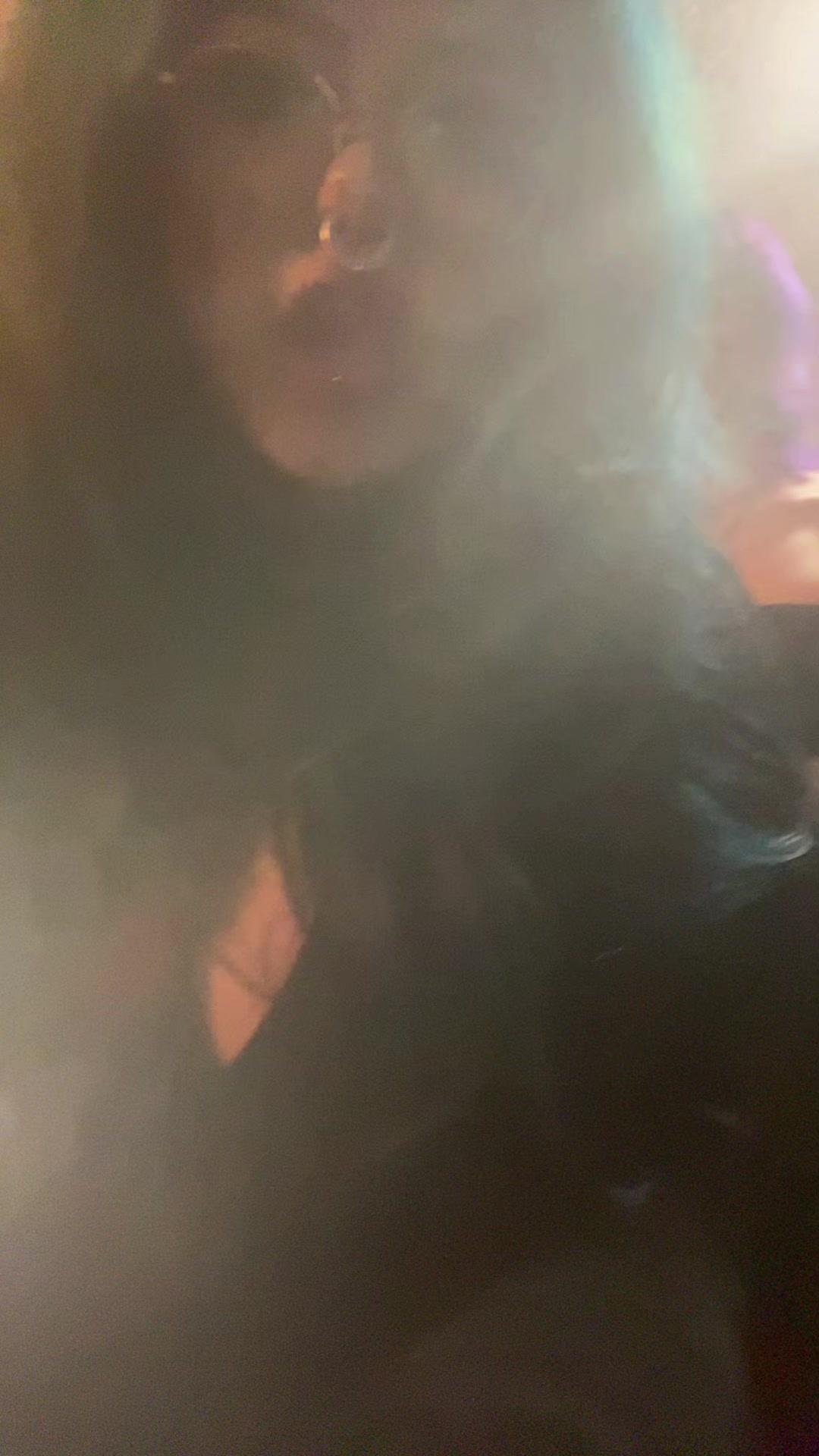 @bella