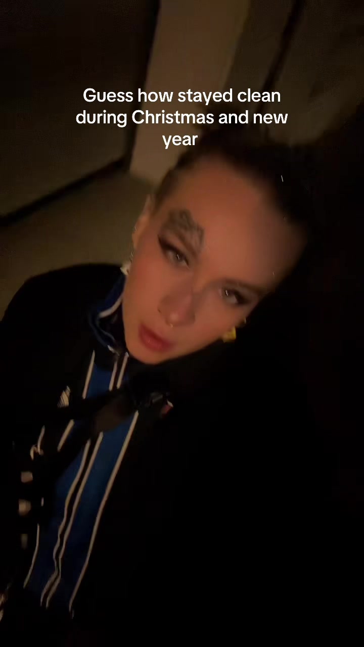 @Siri_ous