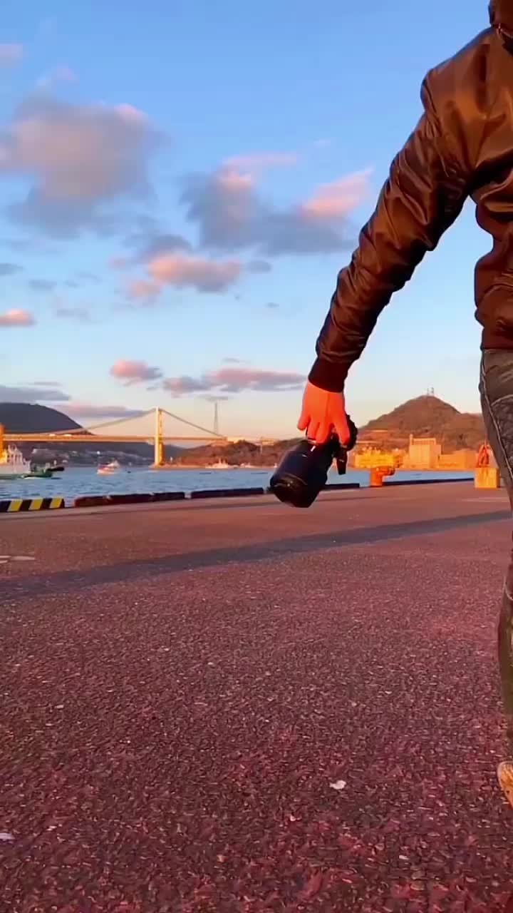 @Aylino