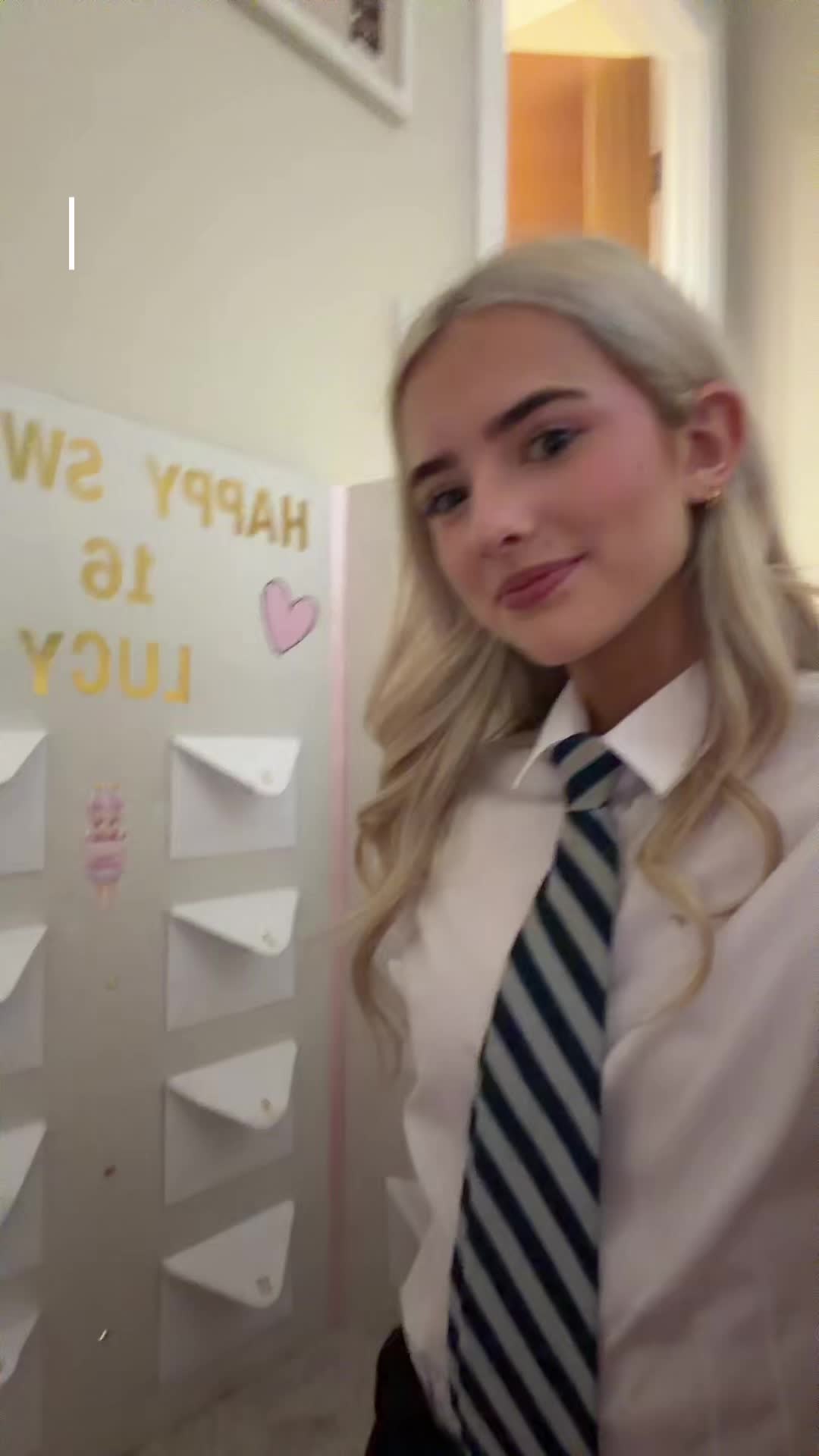 @lucy