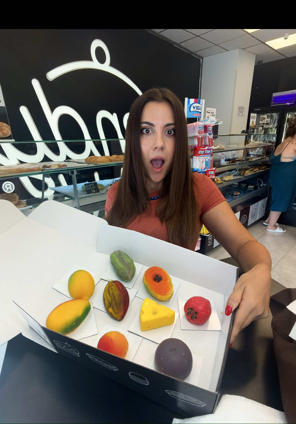 @Sherezade