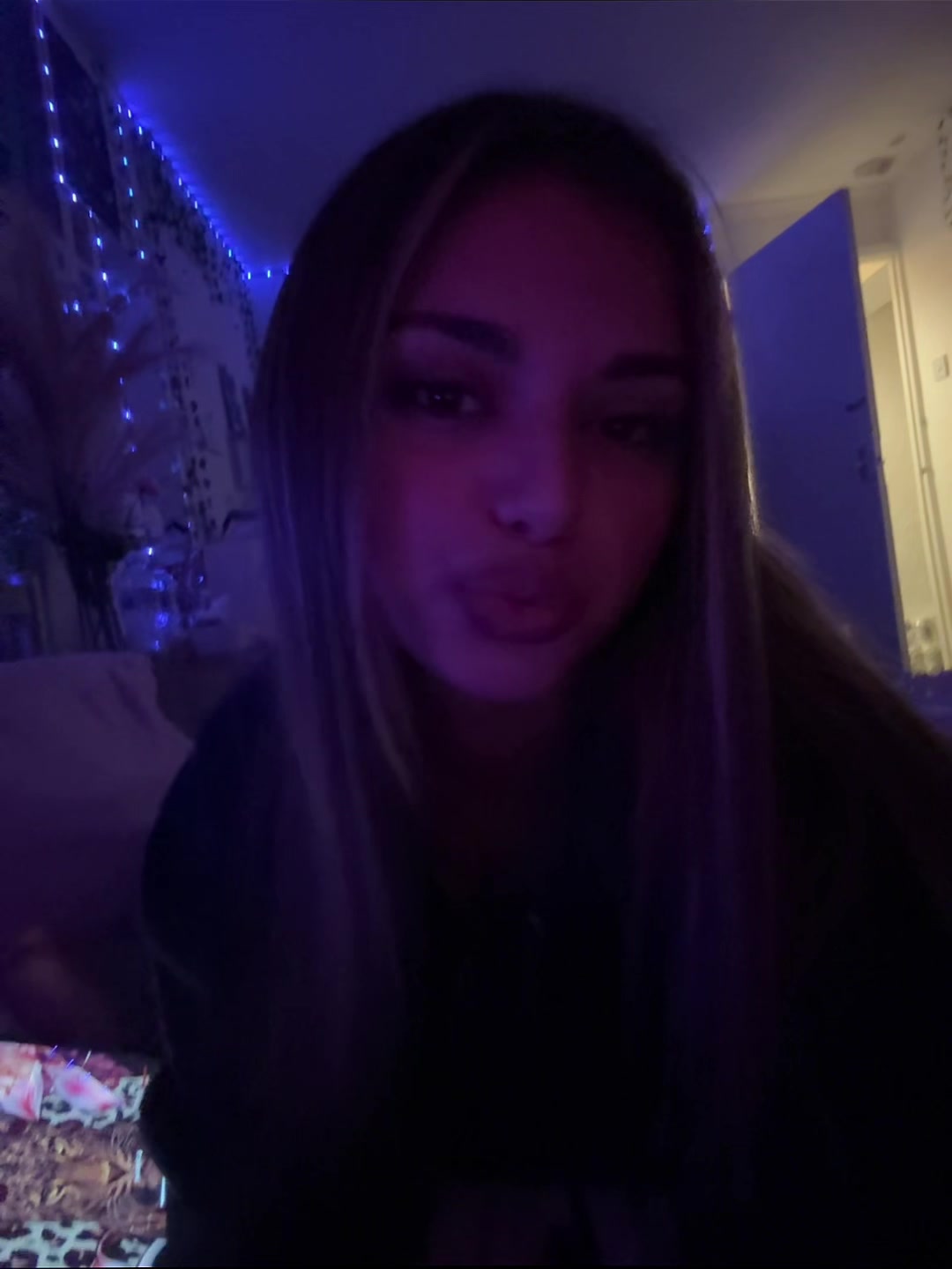 @👸🏽